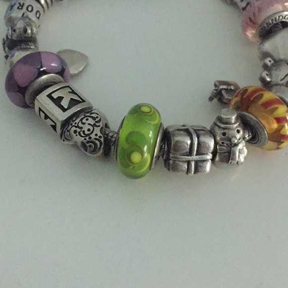 Pandora bracelet & charms 💕 - Picture 2 of 4